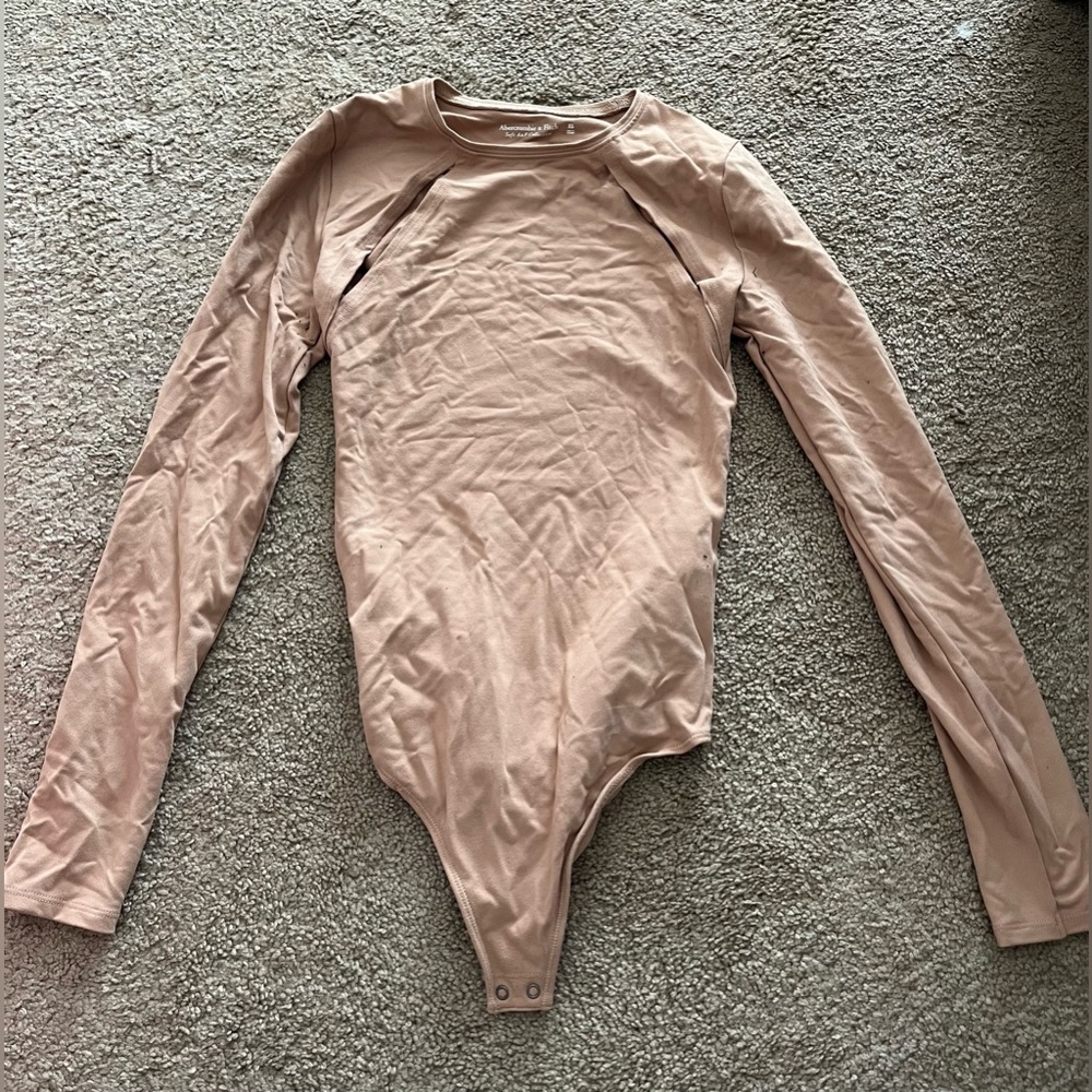 Abercrombie & Fitch XS Tan Bodysuit
